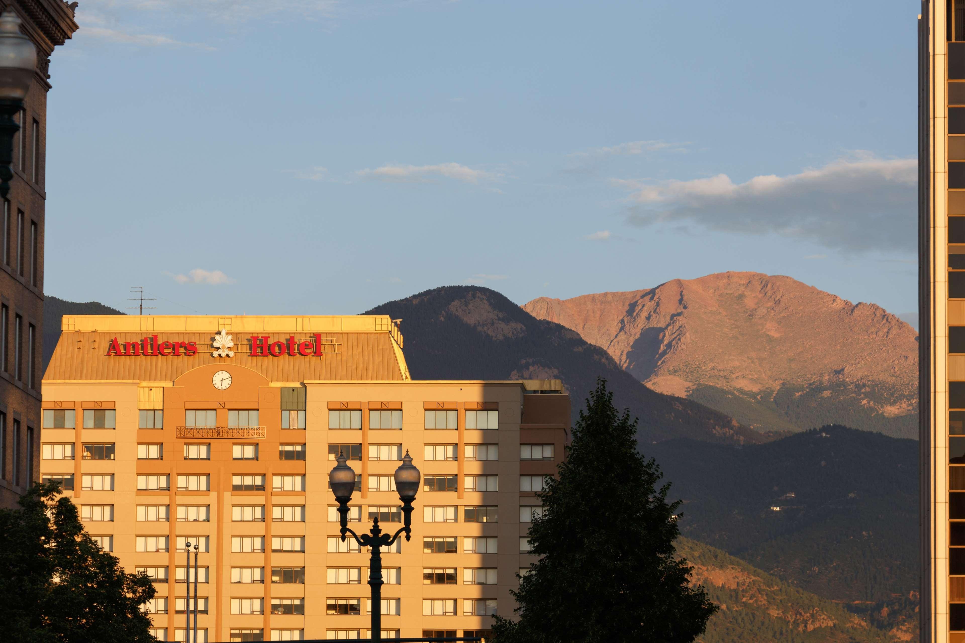 The Antlers, A Wyndham Hotel Colorado Springs Exterior photo